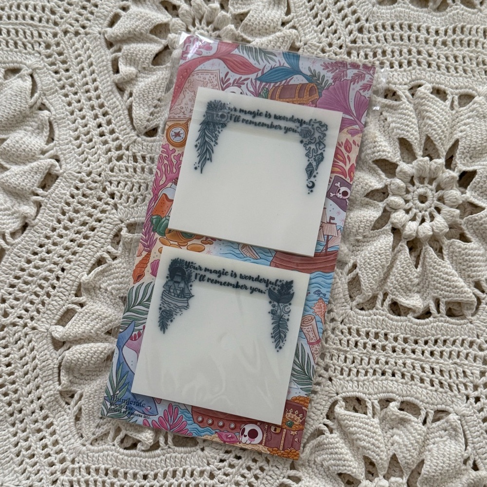 Illumicrate Transparent Post-Its